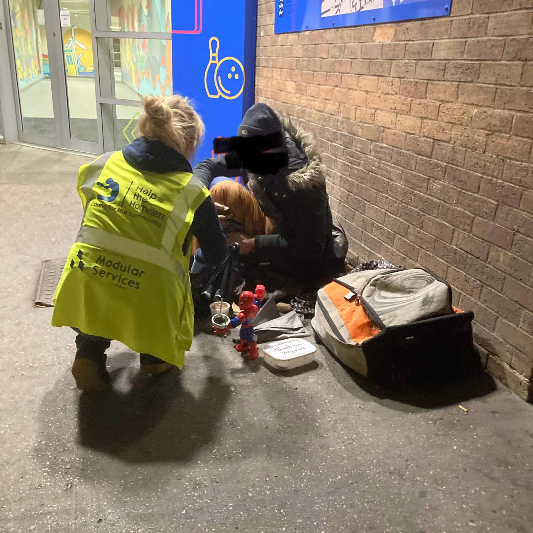 Help Out Involved Get Involved – Help the Homelezz